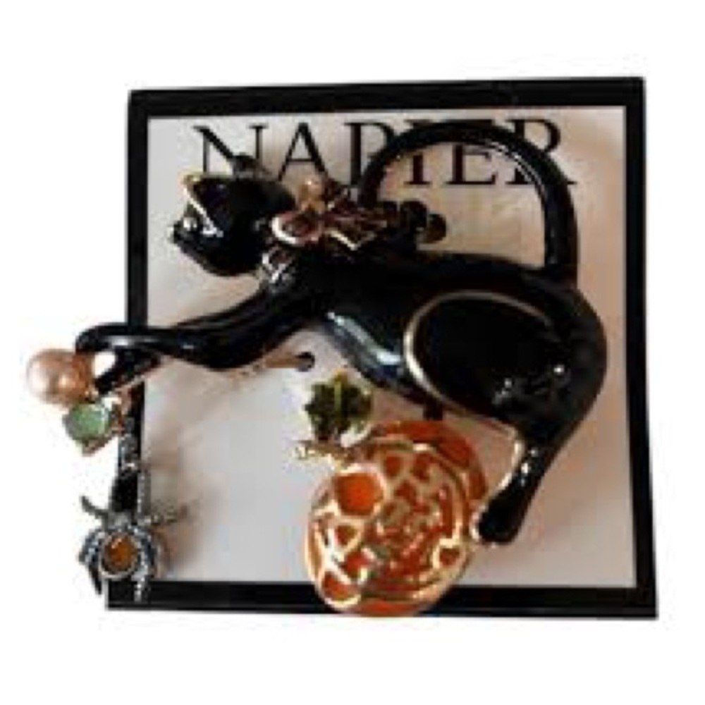 Napier Black Cat brooch with Pumpkin and Spider Charm - Picture 2 of 2
